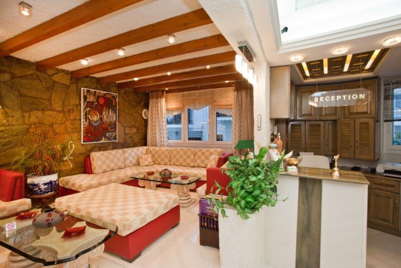 Thymis Home Skiathos Town Bagian luar foto