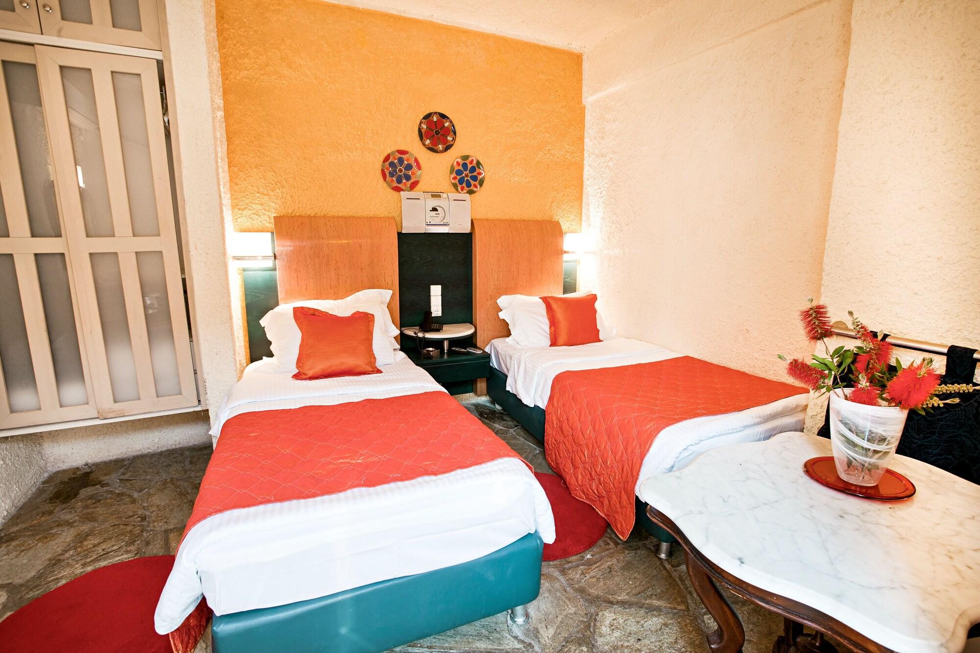 Thymis Home Skiathos Town Bagian luar foto