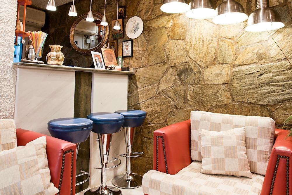 Thymis Home Skiathos Town Bagian luar foto