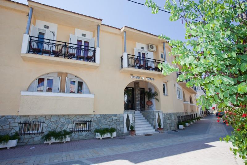 Thymis Home Skiathos Town Bagian luar foto