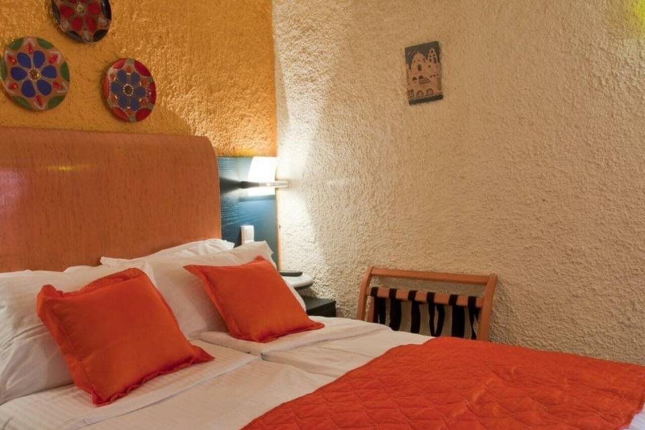 Thymis Home Skiathos Town Bagian luar foto